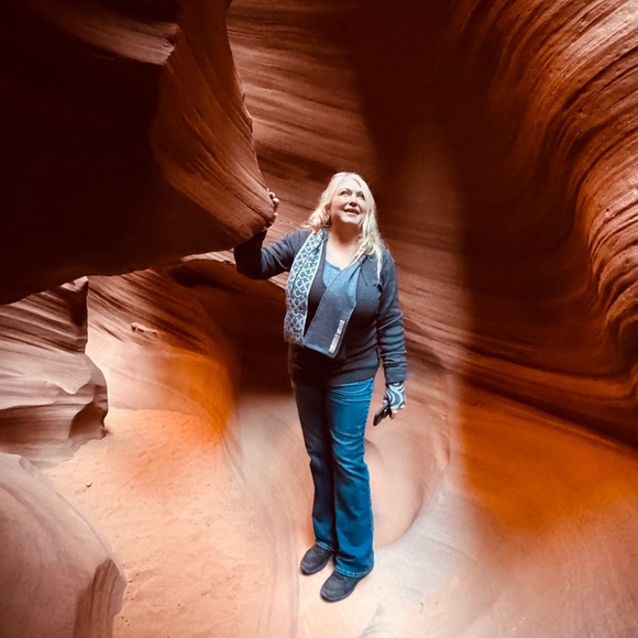 Meet your Posher, Yvette - Picture 2 of 10